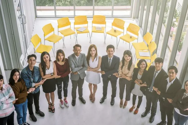 Hình ảnh minh họa cá cược có trách nhiệm, với biểu tượng an toàn và đồng hồ giới hạn