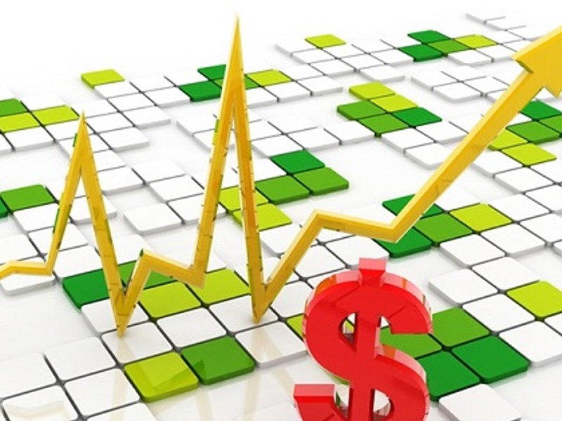 Minh họa quy trình thu thập dữ liệu, phân tích AI và tạo báo cáo